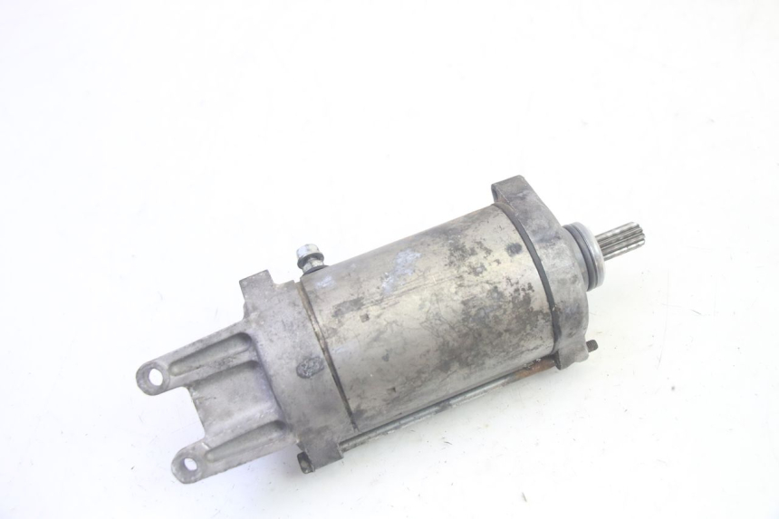 photo de MOTOR DE ARRANQUE PIAGGIO MP3 LT 400 (2007 - 2012) - Primer plano técnico