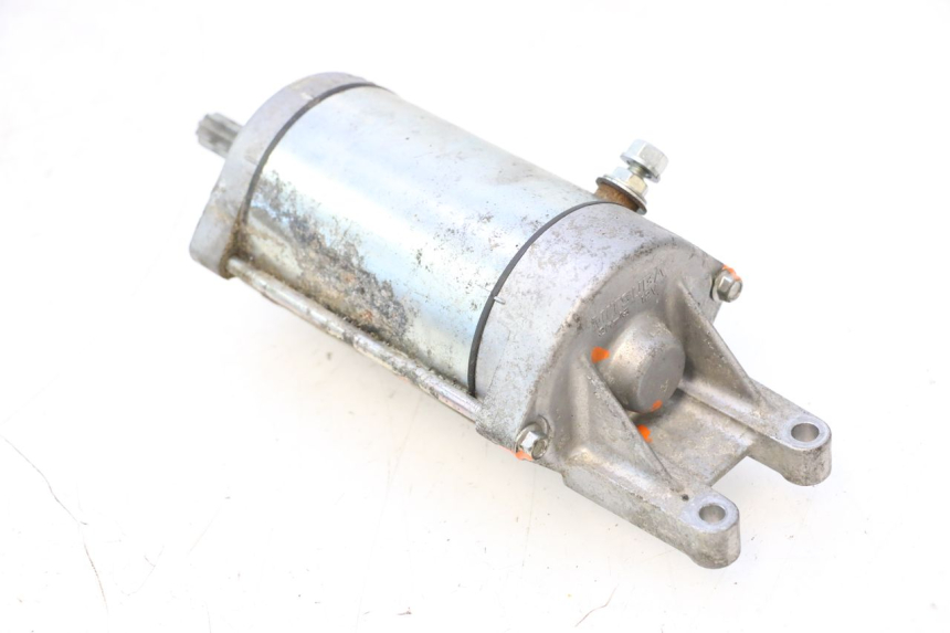 photo de MOTOR DE ARRANQUE PIAGGIO MP3 LT 400 (2007 - 2012) - Primer plano técnico