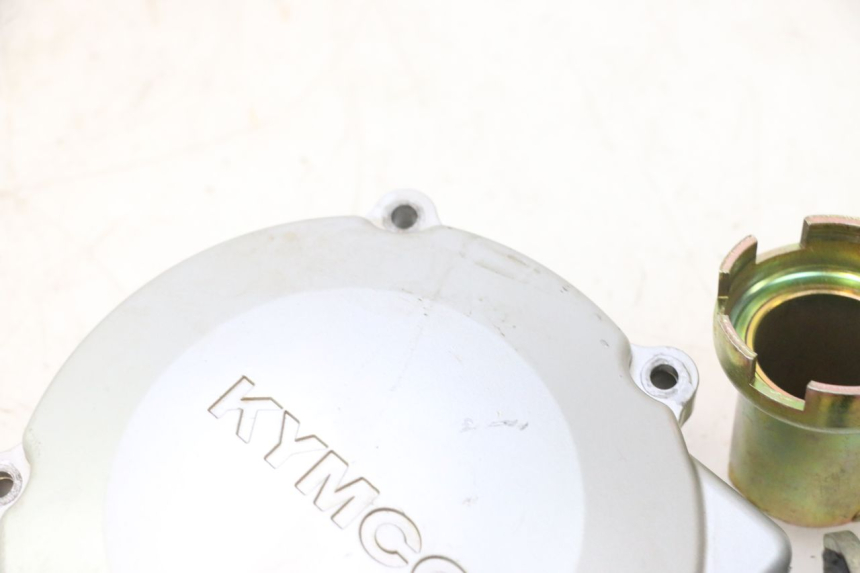 photo de ARRANQUE KYMCO MXU R 250 (2004 - 2010) - Detalles de los puntos de fijación