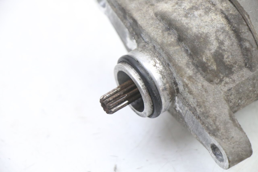 photo de MOTOR DE ARRANQUE PEUGEOT KISBEE 4T 50 (2018 - 2022) - Detalle de la pieza