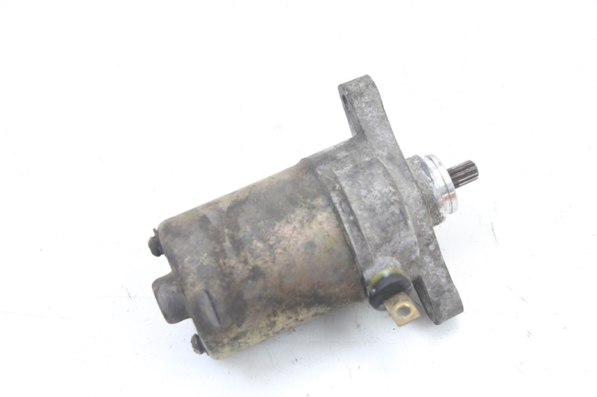 photo de MOTOR DE ARRANQUE PEUGEOT KISBEE 4T 50 (2018 - 2022) - Otra perspectiva