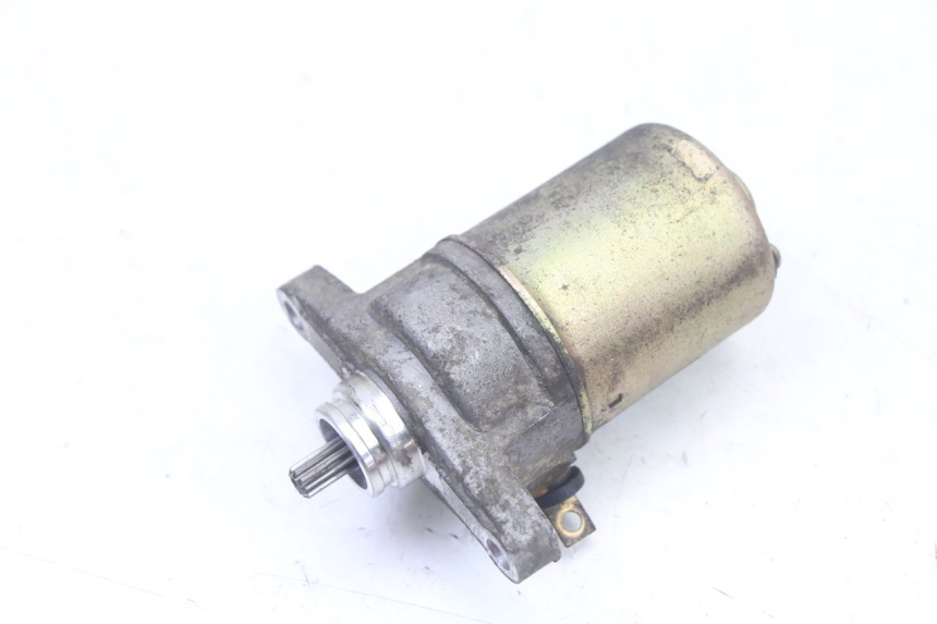 photo de MOTOR DE ARRANQUE PEUGEOT KISBEE 4T 50 (2010 - 2017) - Zoom estado de uso