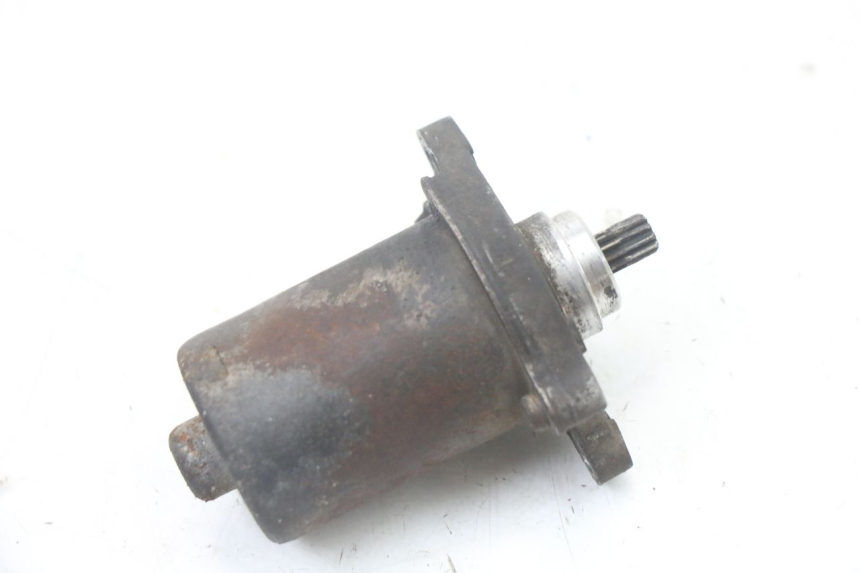 photo de MOTOR DE ARRANQUE PEUGEOT TKR TREKKER FURIOUS 50 (2005 - 2014) - Primer plano técnico