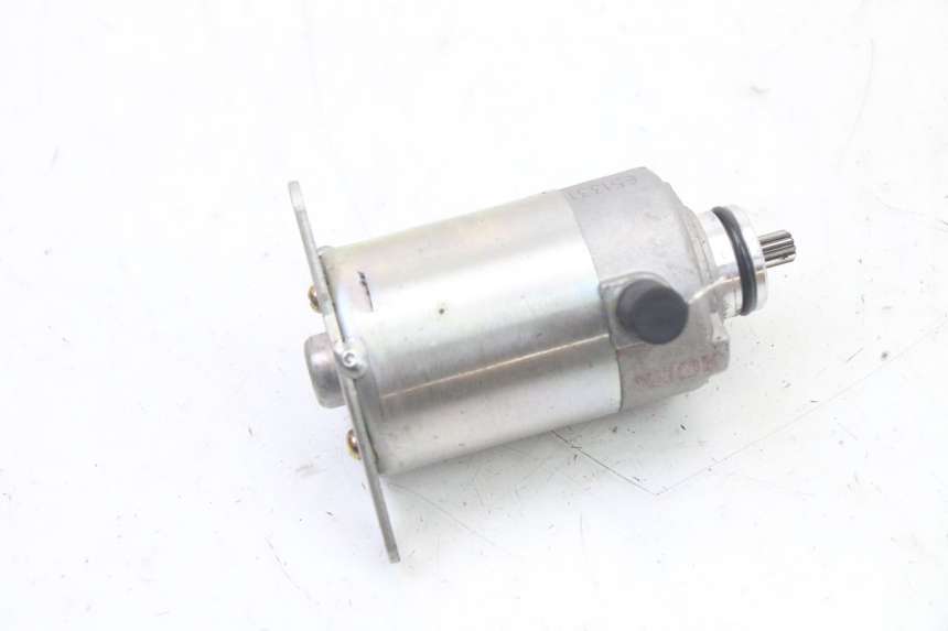 photo de MOTOR DE ARRANQUE PEUGEOT TWEET 4T 50 (2023 - 2025) - Otra perspectiva