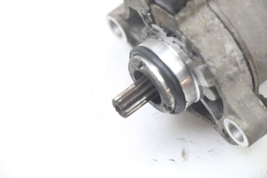 photo de MOTOR DE ARRANQUE PIAGGIO ZIP 4T 50 (2018 - 2020) - Detalle de la pieza