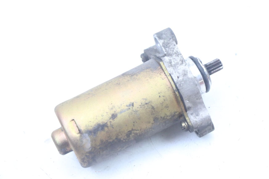photo de MOTOR DE ARRANQUE PIAGGIO ZIP 4T 50 (2018 - 2020) - Primer plano técnico