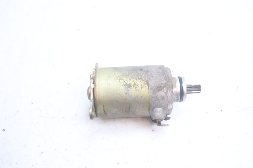 photo de ARRANQUE YIYING RETRO 125 (2008 - 2018) - Primer plano técnico