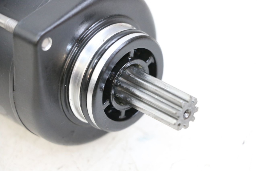 photo de ARRANQUE ROYAL ENFIELD CONTINENTAL GT 650 (2019 - 2024) - Otra perspectiva