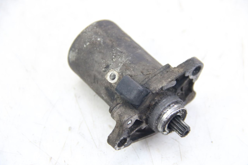 photo de MOTOR DE ARRANQUE GILERA RUNNER SP 50 (2009 - 2017) - Otra perspectiva