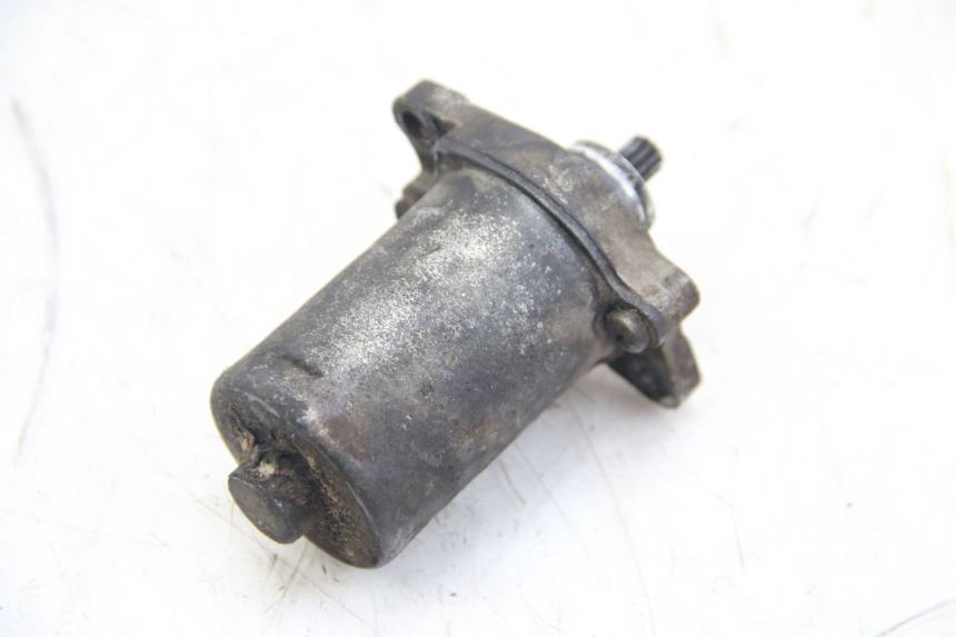 photo de MOTOR DE ARRANQUE GILERA RUNNER SP 50 (2009 - 2017) - Primer plano técnico