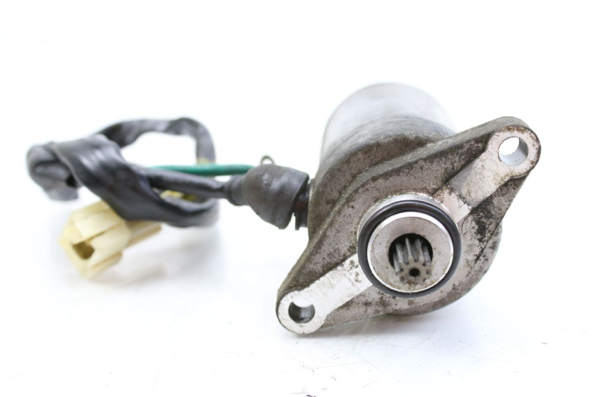 photo de MOTOR DE ARRANQUE KYMCO SENTO 100 (2008 - 2013) - Detalle de la pieza