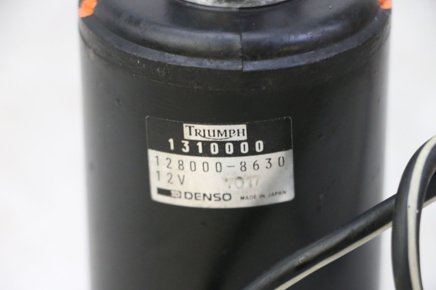 photo de ARRANQUE TRIUMPH SPRINT 900 (1995 - 1998) - Zoom estado de uso