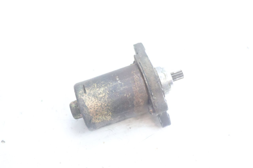 photo de ARRANQUE PEUGEOT STREETZONE NAKED 2T 50 (2014 - 2018) - Primer plano técnico