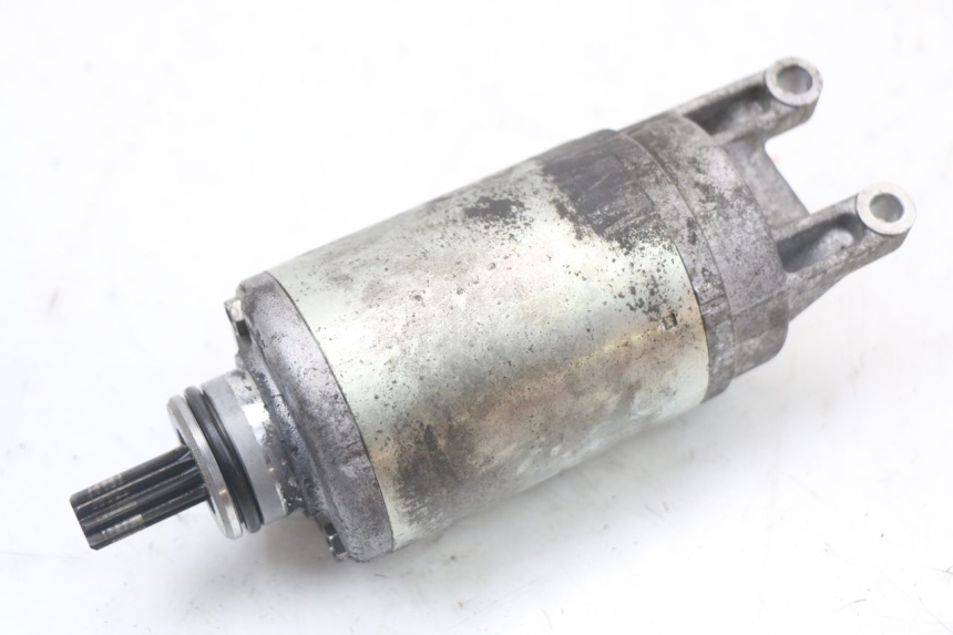 photo de ARRANQUE SUZUKI GSX F GSXF 650 (2007 - 2015) - Primer plano técnico