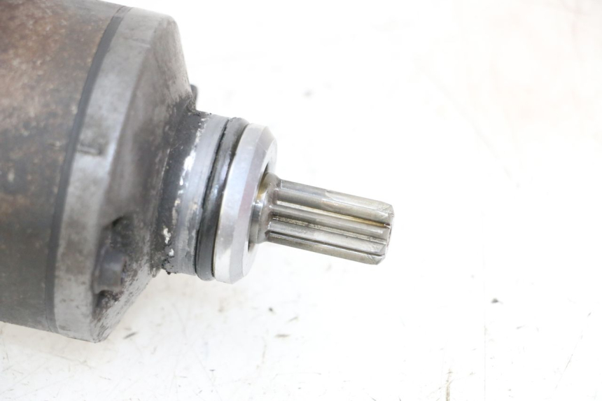 photo de MOTOR DE ARRANQUE SUZUKI SV S 650 (1999 - 2002) - Primer plano técnico