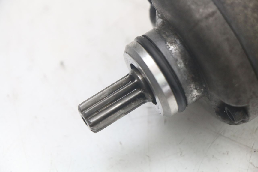 photo de MOTOR DE ARRANQUE SUZUKI SV N 650 (1999 - 2002) - Zoom estado de uso