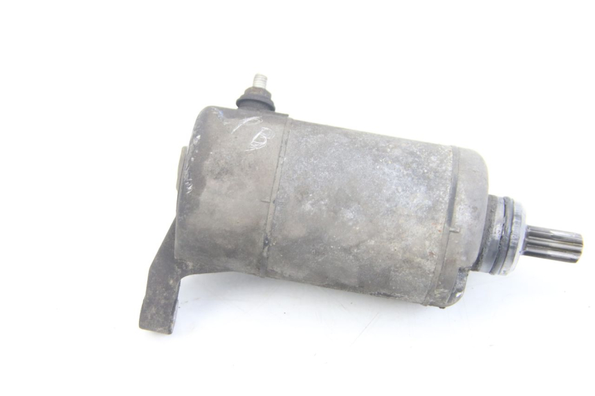 photo de MOTOR DE ARRANQUE SUZUKI SV S 650 (1999 - 2002) - Primer plano técnico