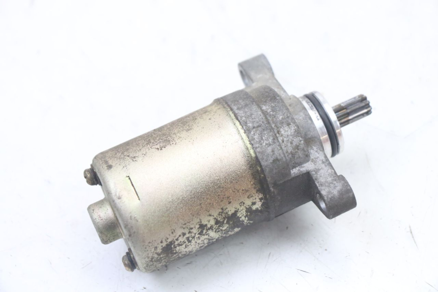 photo de ARRANQUE TNT MOTOR ROMA 10' 2T 50 (2011 - 2018) - Primer plano técnico