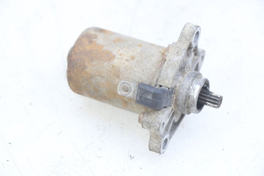 photo de MOTOR DE ARRANQUE PEUGEOT TREKKER 50 (1998 - 2004) - Zoom estado de uso