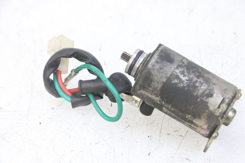 photo de MOTOR DE ARRANQUE PEUGEOT TWEET 4T 50 (2014 - 2019) - Otra perspectiva