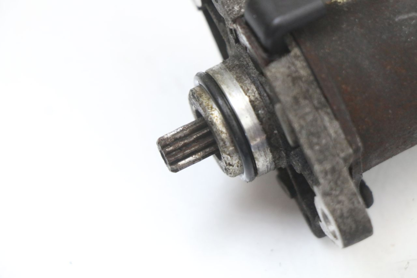 photo de MOTOR DE ARRANQUE PIAGGIO VESPA LX 2T 50 (2005 - 2013) - Zoom estado de uso