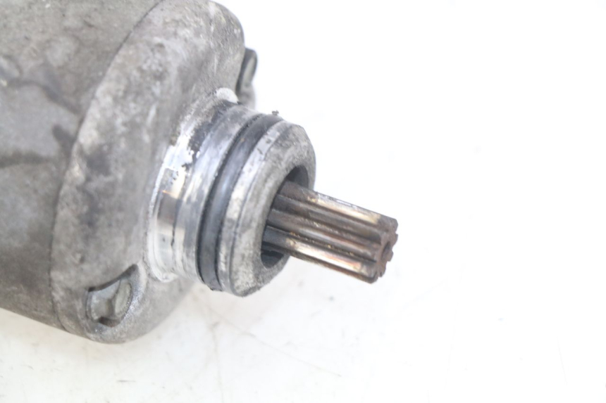 photo de MOTOR DE ARRANQUE PIAGGIO VESPA LXV 125 (2006 - 2009) - Otra perspectiva