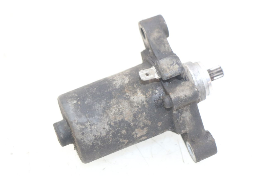 photo de MOTOR DE ARRANQUE KYMCO VITALITY 2T 50 (2004 - 2010) - Otra perspectiva