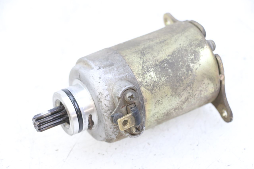 photo de MOTOR DE ARRANQUE VONROAD YIBEN 125 (2006 - 2010) - Otra perspectiva