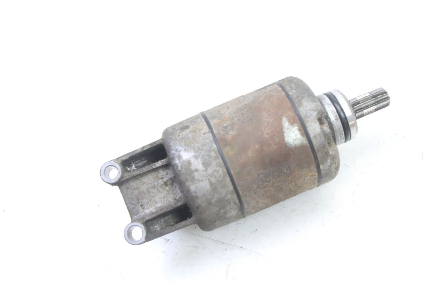 photo de ARRANQUE HONDA XLV VARADERO 125 (2000 - 2006) - Primer plano técnico