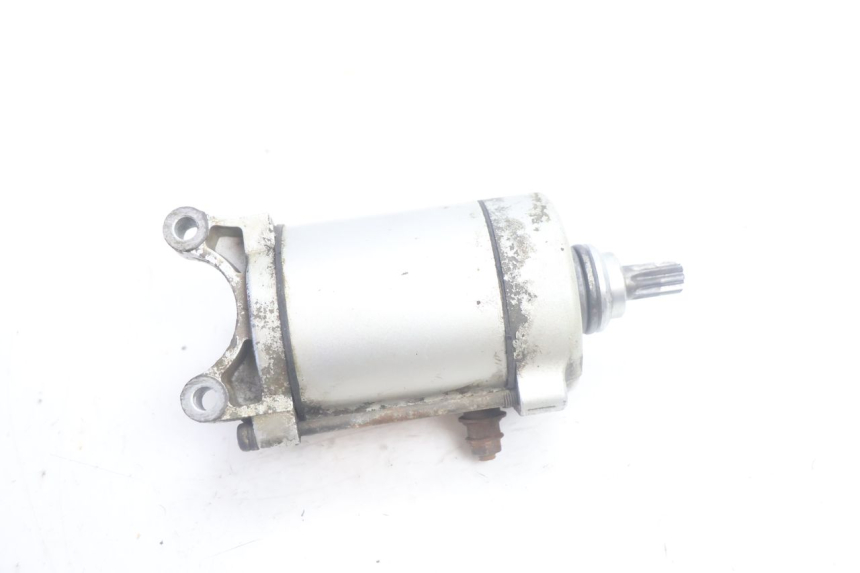 photo de ARRANQUE SMC XROAD 150 - Primer plano técnico