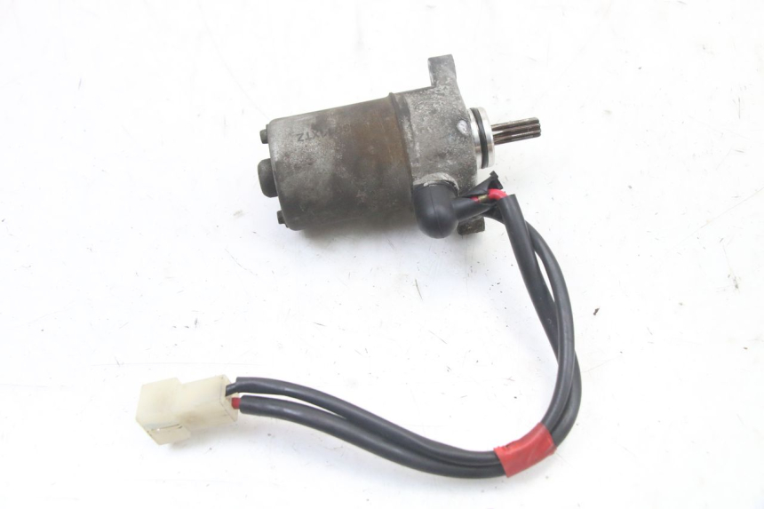 photo de MOTOR DE ARRANQUE YAMAHA NEOS NEO'S 4T 50 (2008 - 2016) - Primer plano técnico