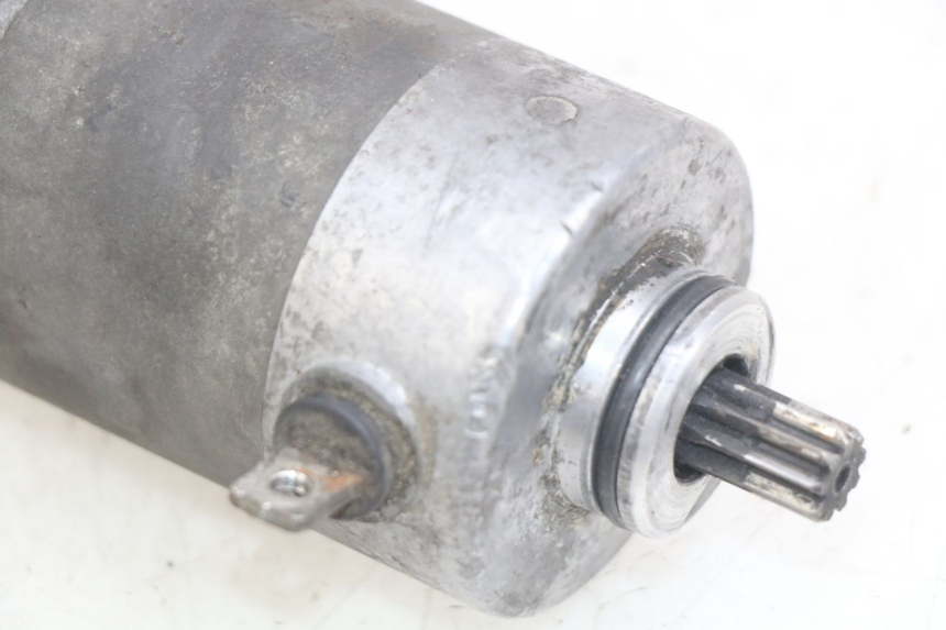 photo de MOTOR DE ARRANQUE YAMAHA YP MAJESTY 125 (1998 - 2001) - Detalle de la pieza