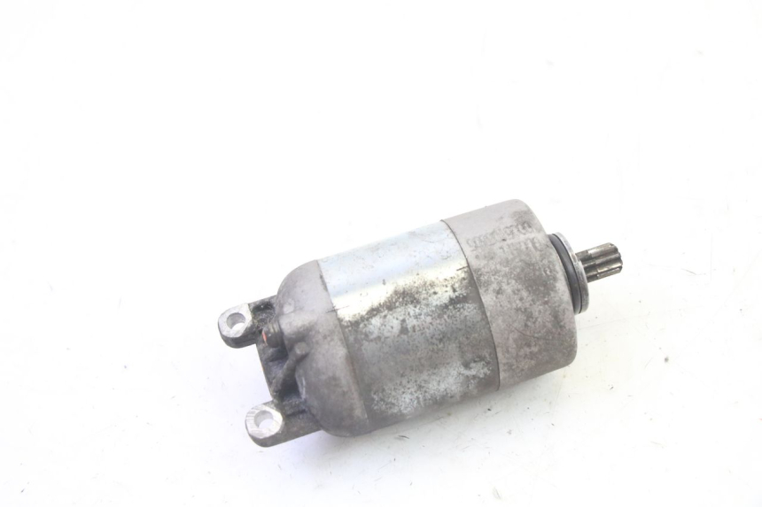 photo de MOTOR DE ARRANQUE YAMAHA YP MAJESTY 125 (2007 - 2010) - Primer plano técnico
