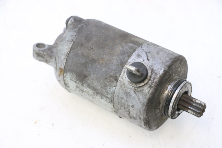 photo de MOTOR DE ARRANQUE YAMAHA YP MAJESTY 125 (1998 - 2001) - Otra perspectiva