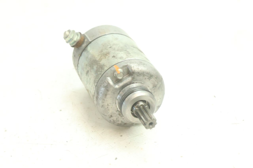 photo de ARRANQUE YAMAHA YZF R6 600 (2008 - 2009) - Primer plano técnico