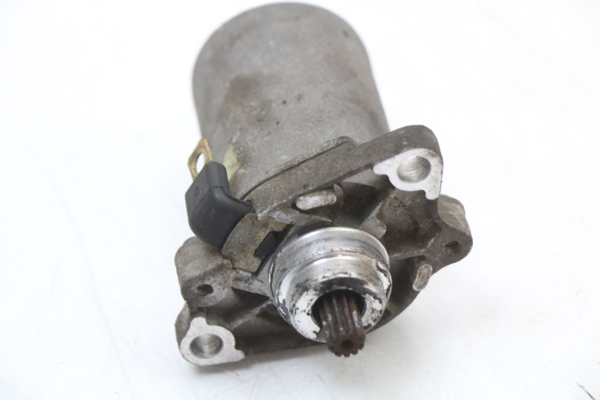 photo de MOTOR DE ARRANQUE PIAGGIO ZIP 2T 50 (2009 - 2019) - Detalle de la pieza