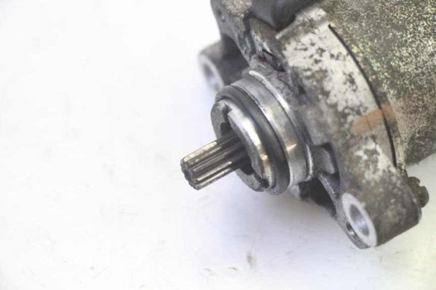 photo de MOTOR DE ARRANQUE PIAGGIO ZIP 4T 50 (2018 - 2020) - Detalle de la pieza