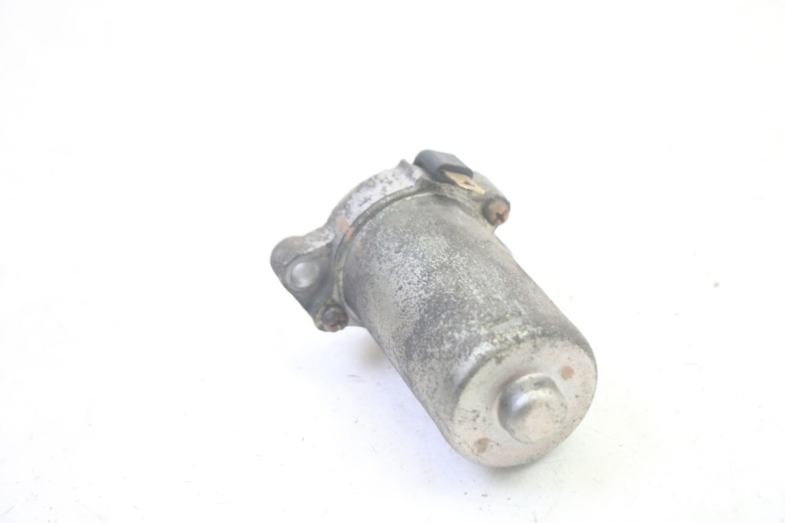 photo de MOTOR DE ARRANQUE PIAGGIO ZIP 4T 50 (2018 - 2020) - Detalles de los puntos de fijación