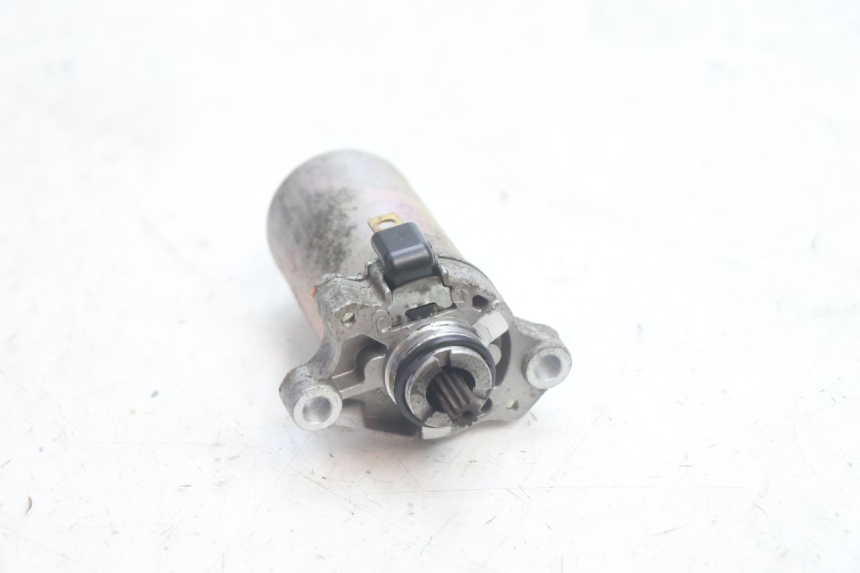 photo de ARRANQUE PIAGGIO ZIP IGET 4T 50 (2021 - 2023) - Primer plano técnico