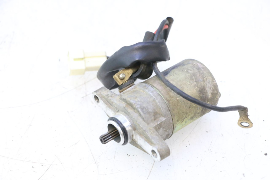 photo de MOTOR DE ARRANQUE. UNIVERSAL BIKE ZN50QT-11B 50 (2018 - 2021) - Vista principal