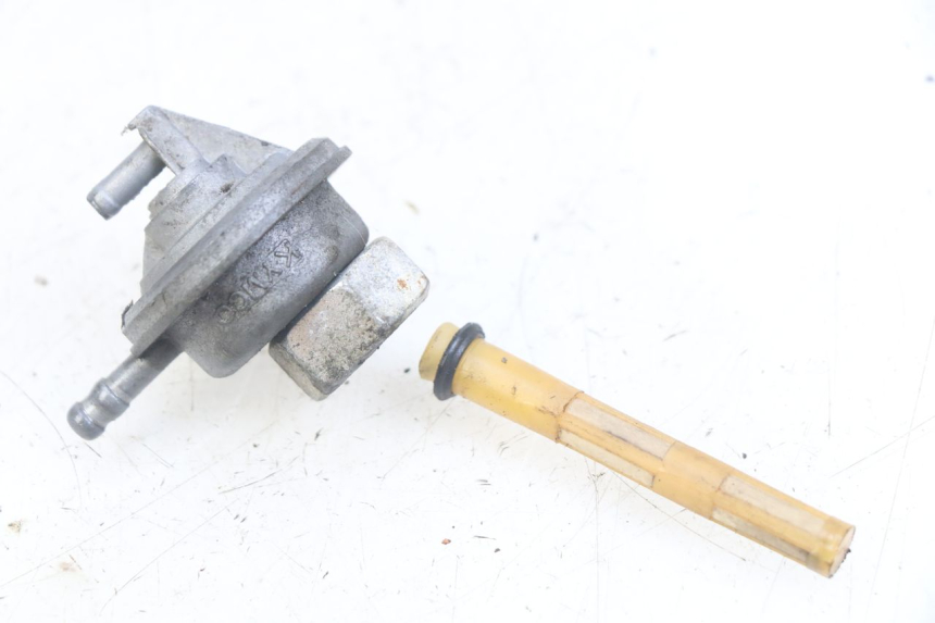 photo de DEPRESIÓN DEPÓSITO KYMCO AGILITY 4T 50 (2005 - 2018) - Zoom estado de uso