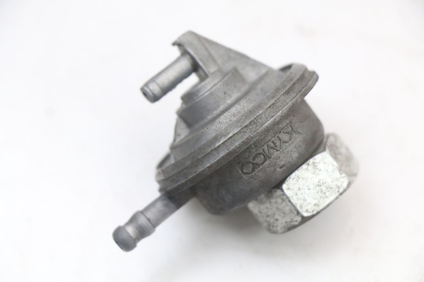 photo de DEPRESIÓN DEPÓSITO KYMCO AGILITY 4T 50 (2005 - 2018) - Detalle de la pieza