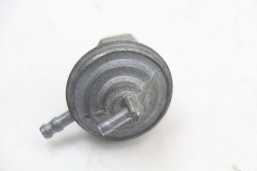 photo de VALVULA DEPOSITO KYMCO AGILITY CARRY 50 (2011 - 2020) - Otra perspectiva