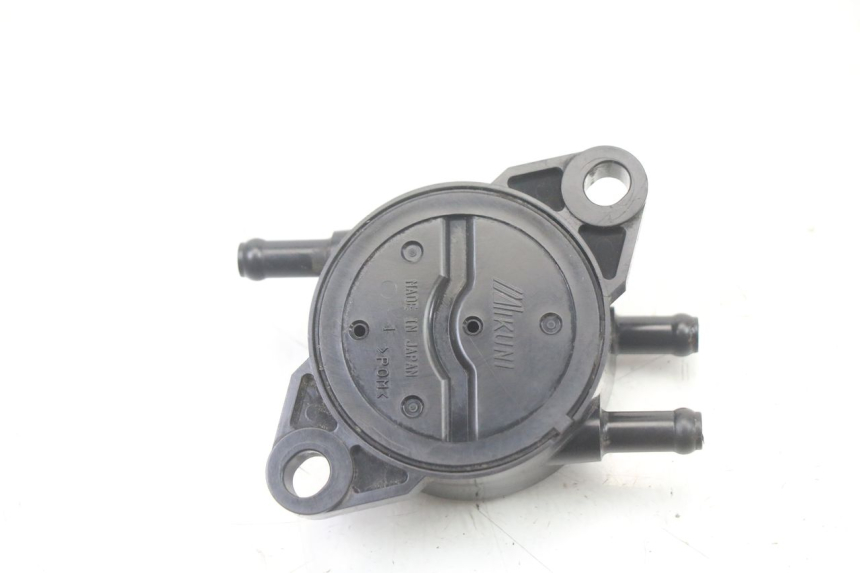 photo de VALVULA DEPOSITO APRILIA ATLANTIC 125 (2003 - 2009) - Primer plano técnico