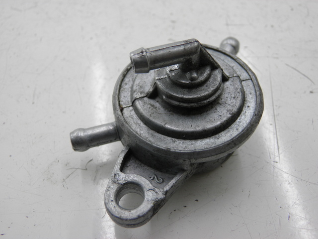 photo de VALVULA DEPOSITO BENZHOU YY50QT31 VINTAGE 50 (2009 - 2012) - Vista principal