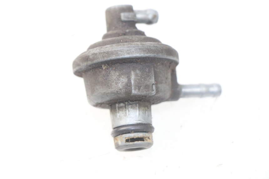 photo de VALVULA DEPOSITO MBK BOOSTER SPIRIT NAKED 50 (2004 - 2017) - Zoom estado de uso