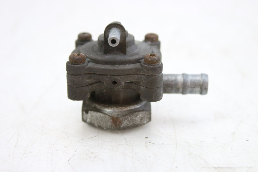 photo de DEPRESIÓN DEPÓSITO HONDA CBF 500 (2004 - 2007) - Otra perspectiva