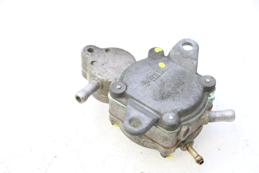 photo de VALVULA DEPOSITO PEUGEOT CITYSTAR 2T 50 (2018 - 2021) - Primer plano técnico
