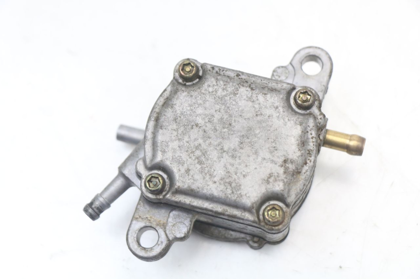 photo de DEPRESIÓN DEPÓSITO HONDA FES PANTHEON 2T 125 (1998 - 2002) - Detalle de la pieza