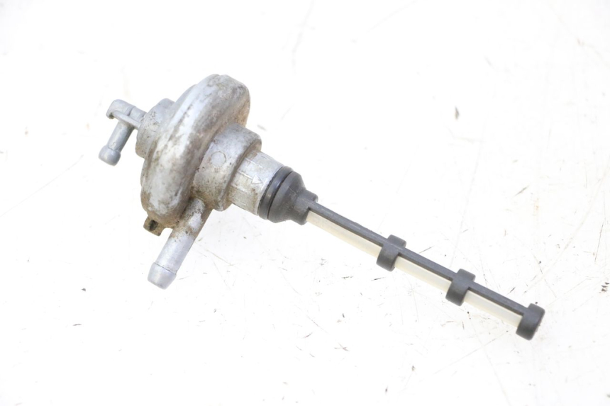 photo de VALVULA DEPOSITO PIAGGIO LIBERTY 4T 50 (2009 - 2015) - Vista principal